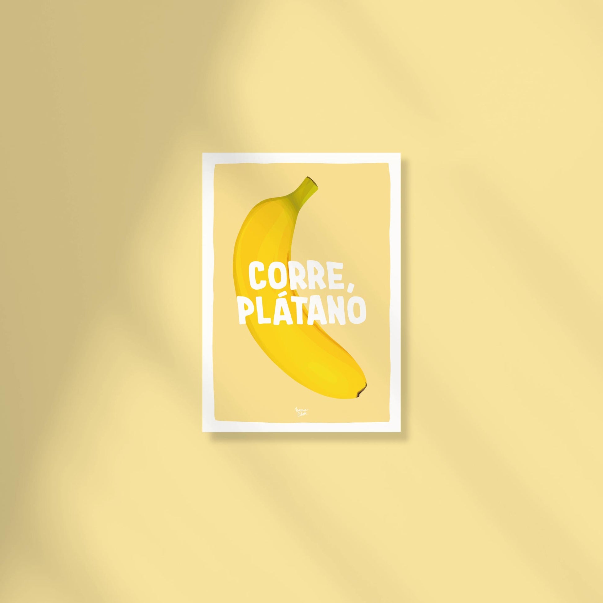 A vibrant A6 postcard with a colorful background featuring a detailed digital illustration of a banana with the funny text "Corre Plátano" in Spanish by Normablok.
